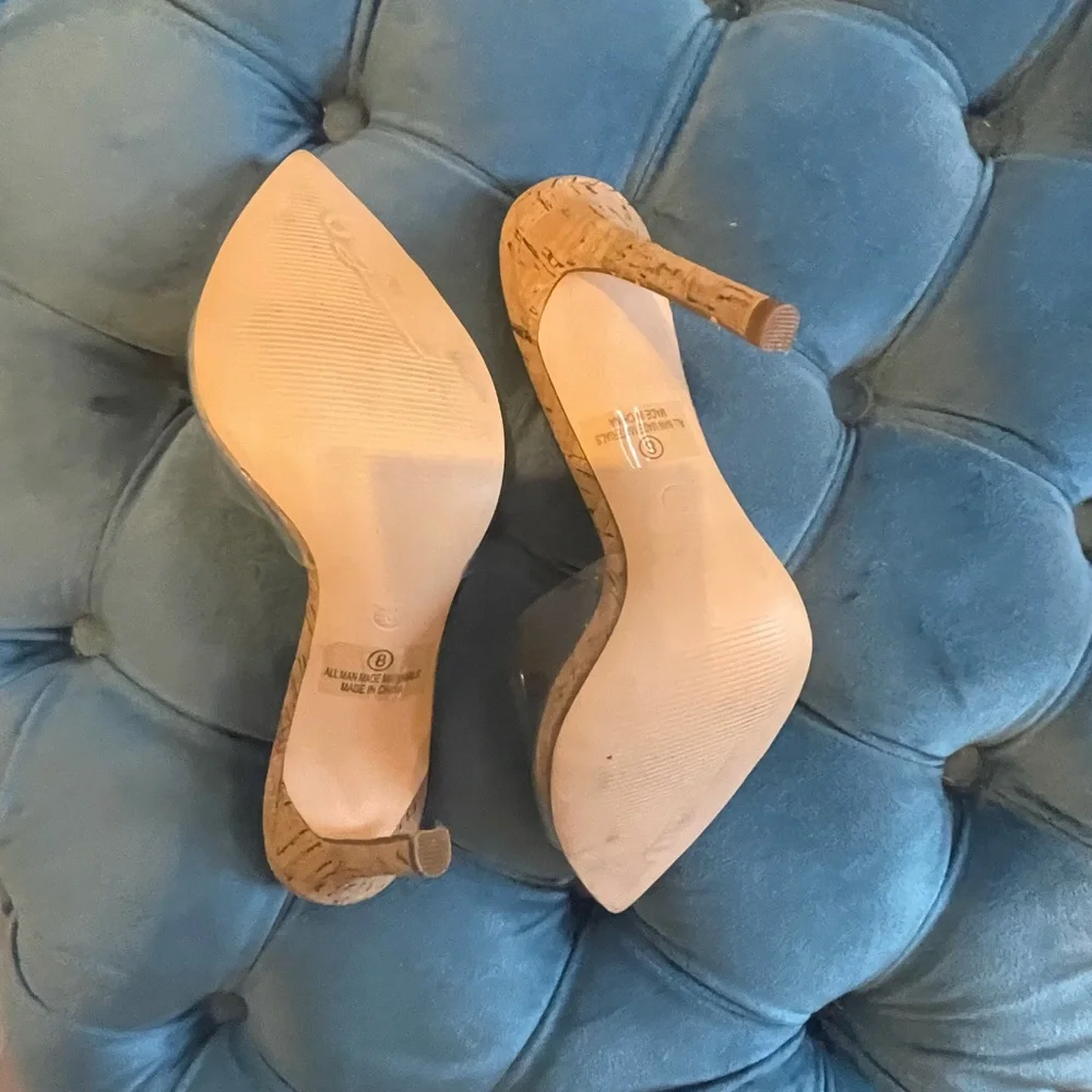 Olivia Women Slip on Shoes. - Picture 3 of 6